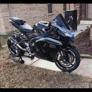 Meet your Posher, Philip